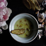 Tourin à l'ail (garlic soup)